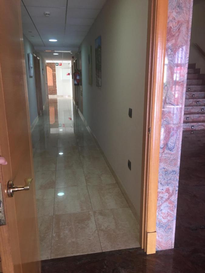 Hotel La Bodega La Almunia de Dona Godina Bagian luar foto