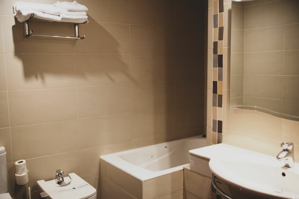 Hotel La Bodega La Almunia de Dona Godina Bagian luar foto
